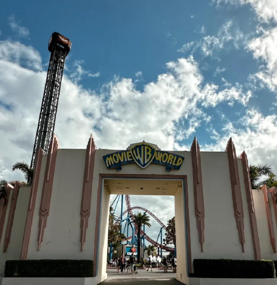 华纳兄弟据悉拒绝了派拉蒙的初步收购提议