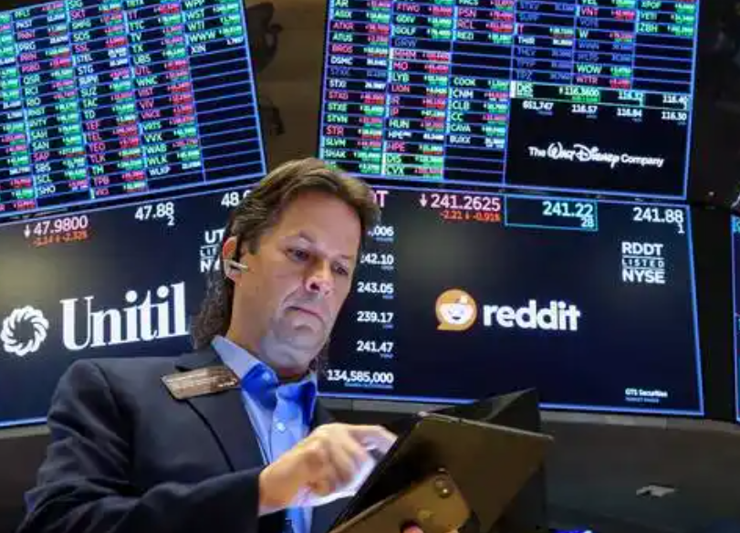 标普抹去盘中跌幅 市场期待外交途径解决中东冲