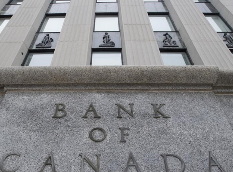加拿大央行维持利率不变 警告能源价格飙升将推